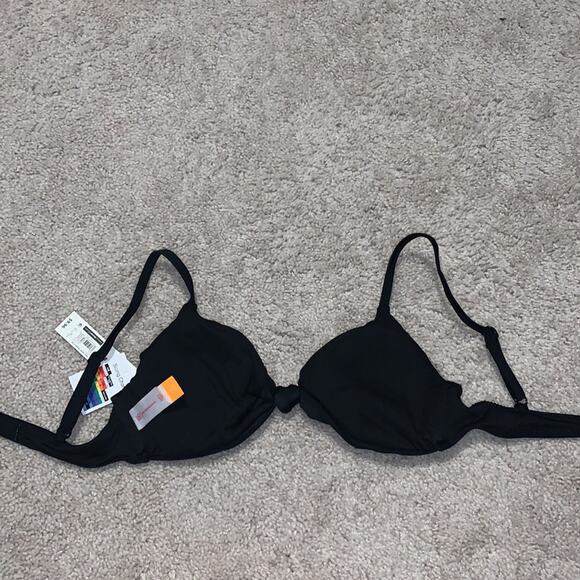 No Boundaries Black Knot Front Triangle Bikini Top Sz M - NWT - Picture 7 of 7